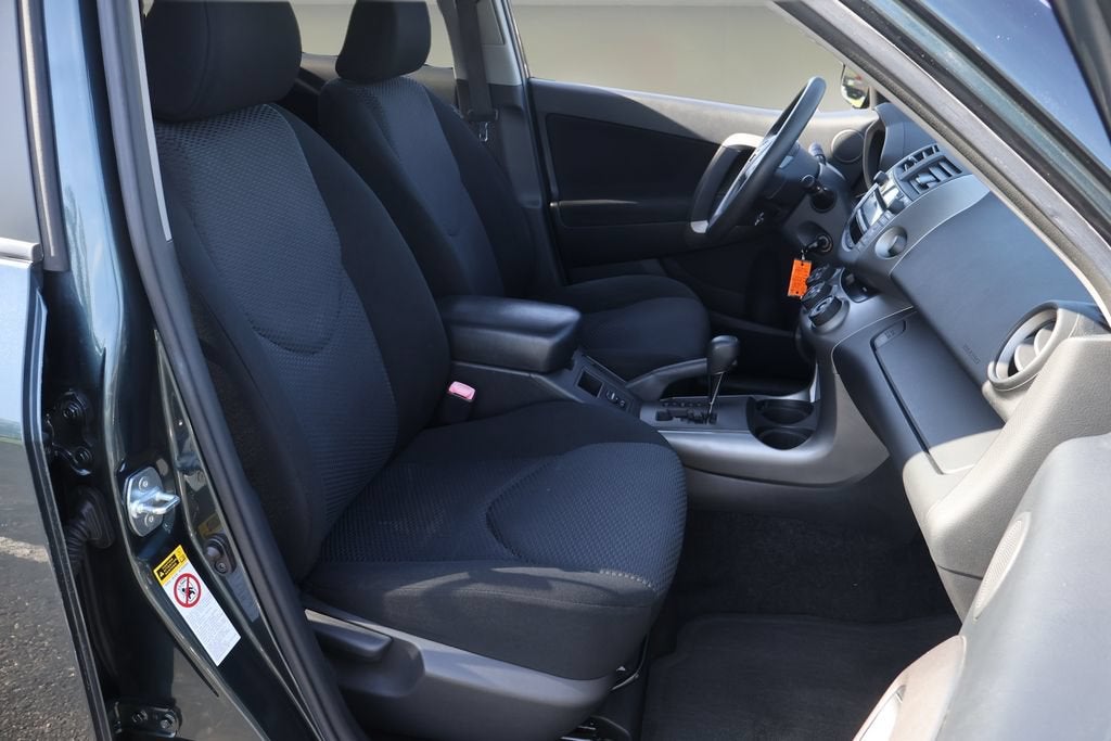 2008 Toyota RAV4 Sport
