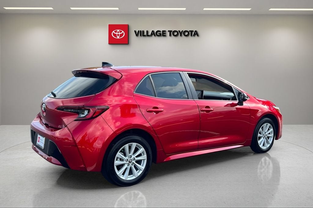 2026 Toyota Corolla Hatchback SE