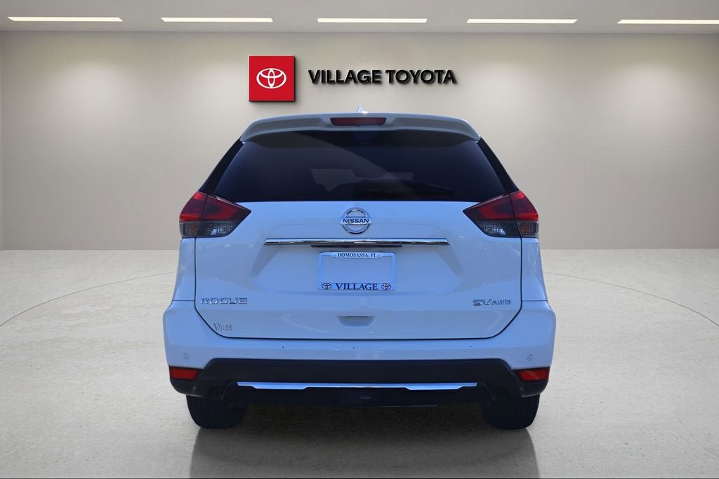 2020 Nissan Rogue SV