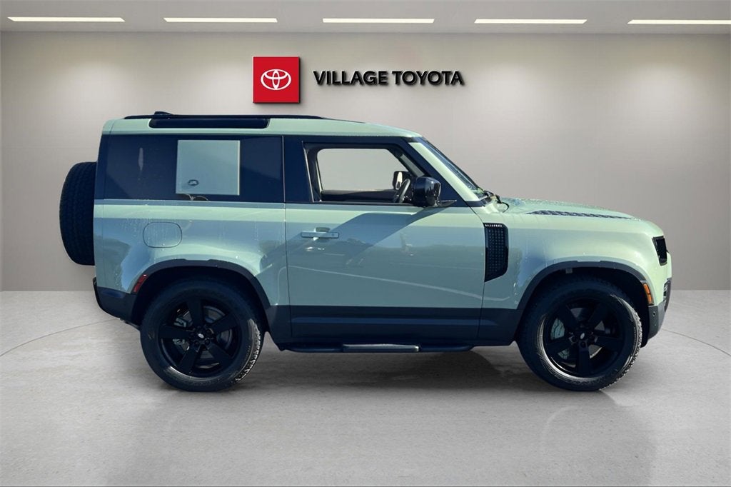 2023 Land Rover Defender 75th Edition