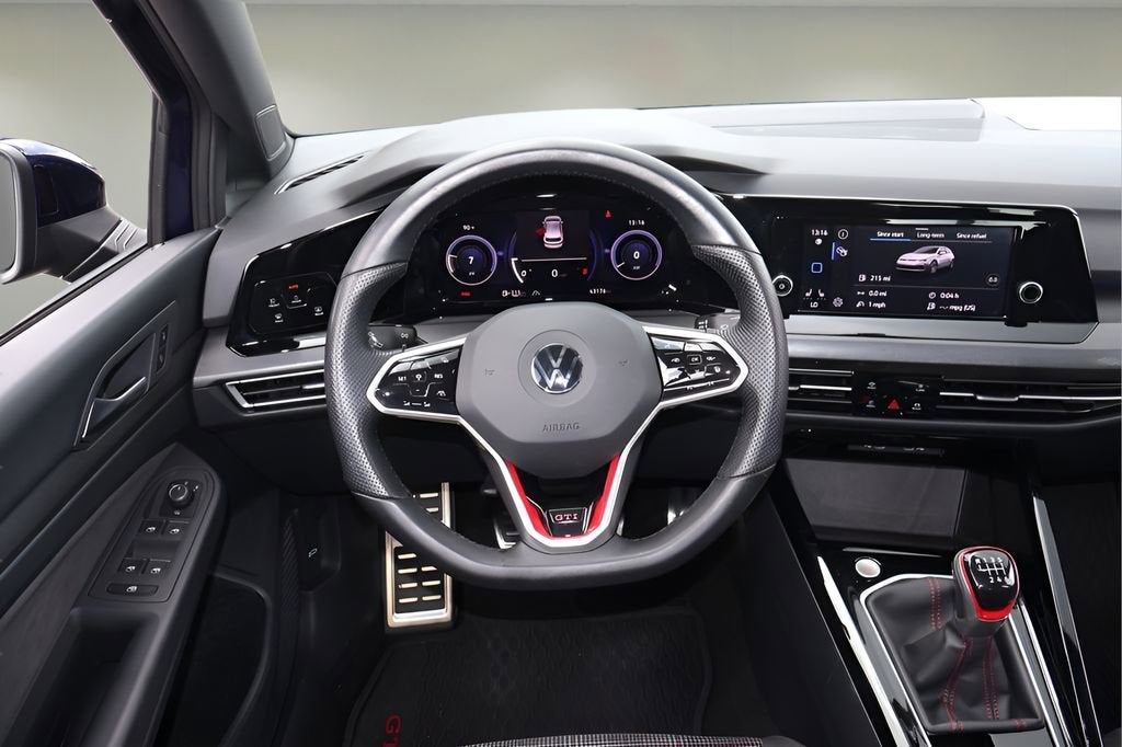 2023 Volkswagen Golf GTI S